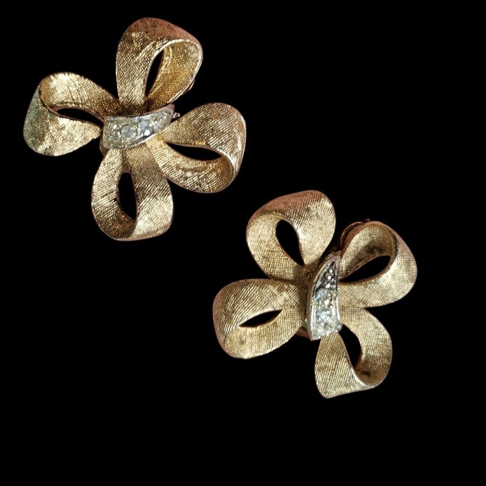VTG Coro Gold Tone Bow Clipon Earrings Rhinestones Mod MCM Lolita